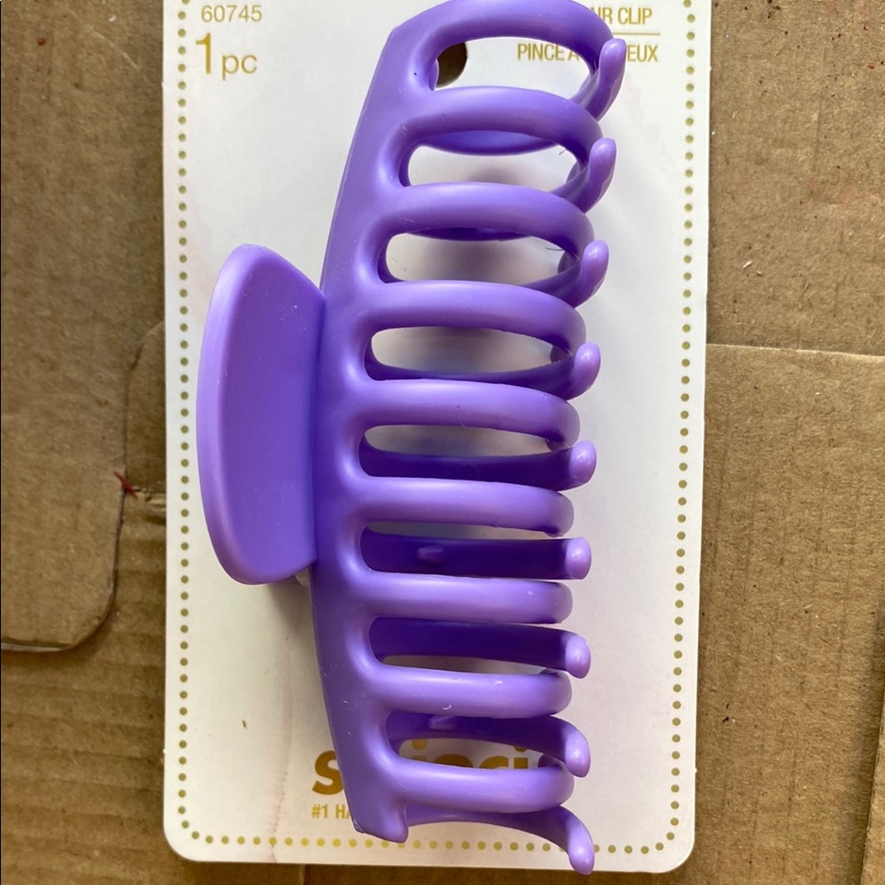 Scunci Purple Hair Claw Clip